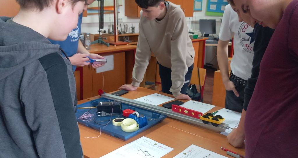 Aktivnost 3.2.6_Fotografija1_25.4.2025._ZOE pomoću elektromagnetskog tipkala - preview